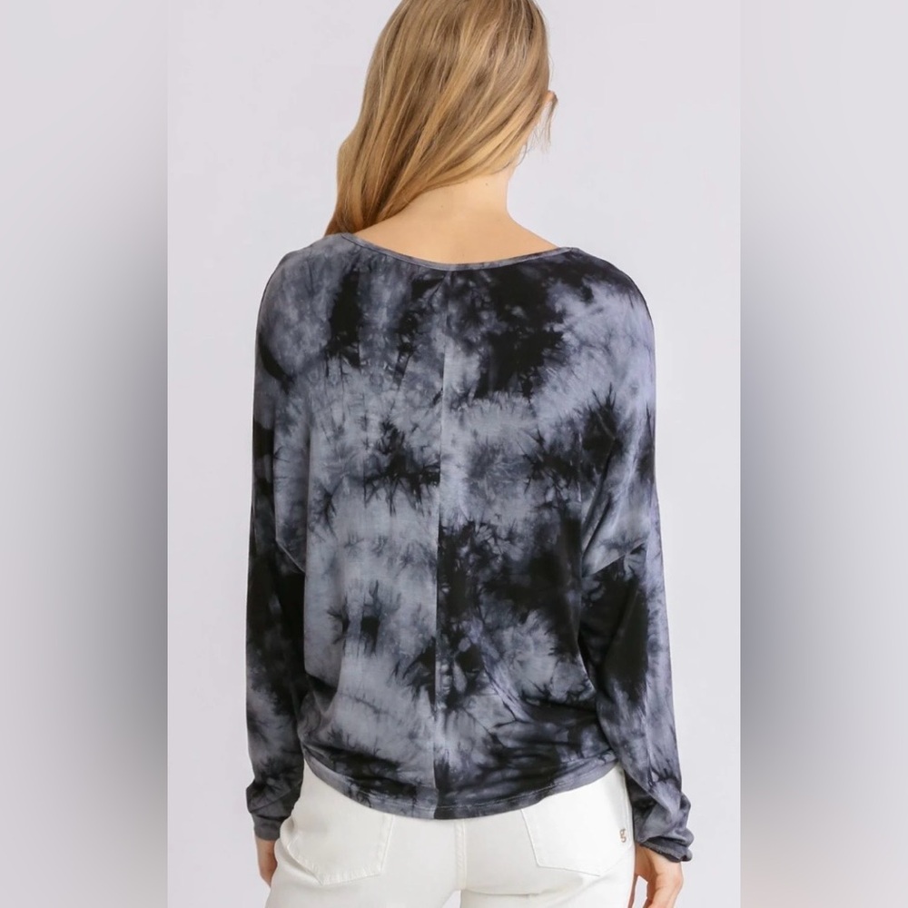 Rue21 Women's Long Sleeve Tie-Dye Top - Black & Gray